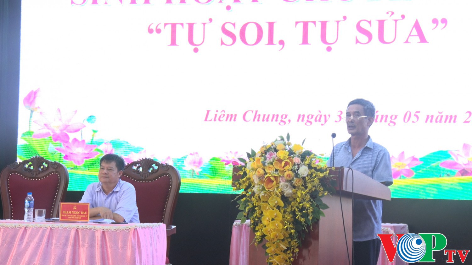 Đảng bộ xã Liêm Chung sinh hoạt chuyên đề “Tự soi, tự sửa”