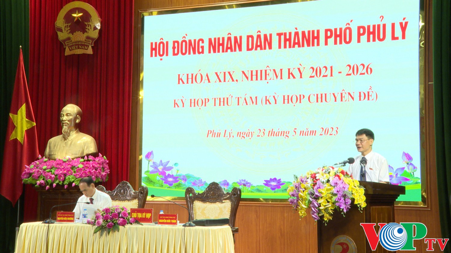 Hội đồng nhân dân Thành phố Phủ Lý khóa XIX, nhiệm kỳ 2021-2026 tổ chức kỳ họp thứ tám  ( kỳ họp chuyên đề)