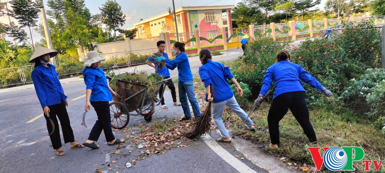 Tuổi trẻ đoàn thanh niên thành phố Phủ Lý sôi nổi các hoạt động  Ngày chủ nhật xanh