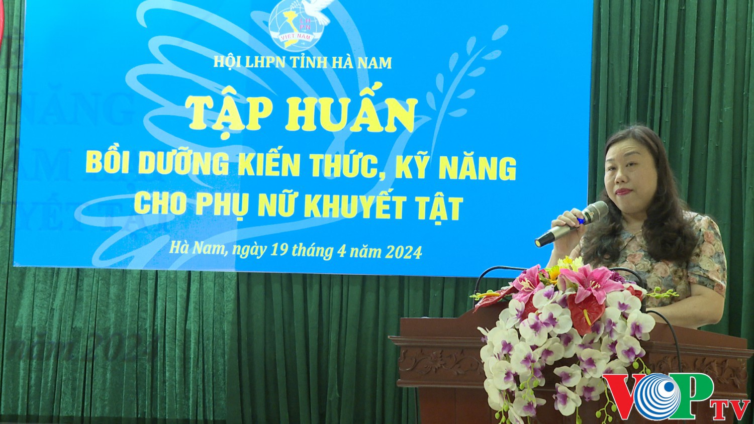 Hội LHPN tỉnh tập huấn bồi dưỡng kiến thức kỹ năng cho phụ nữ khuyết tật.