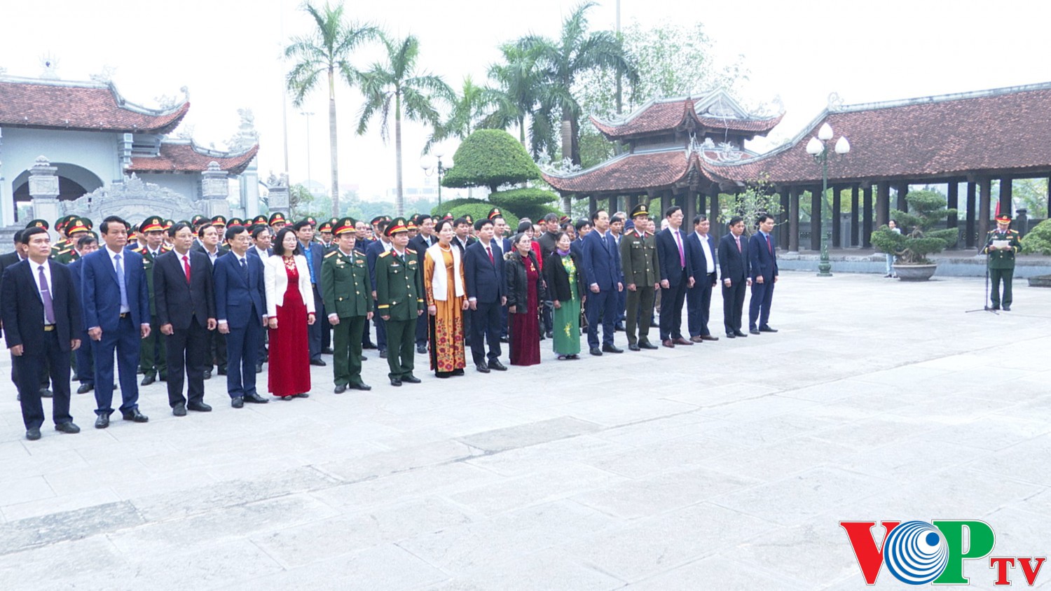 Đoàn đại biểu Đảng bộ, chính quyền, quân và dân tỉnh Hà Nam dâng hương tưởng niệm anh linh Chủ tịch Hồ Chí Minh và các Anh hùng liệt sỹ tại Đền thờ các Anh hùng liệt sỹ tỉnh, Đền thờ 10 cô gái Lam Hạ và Nhà tưởng niệm đồng chí Lương Khánh Thiện