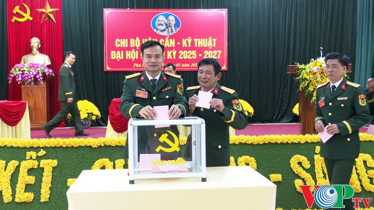 DUNG TIN 00 00 12 15 Still567