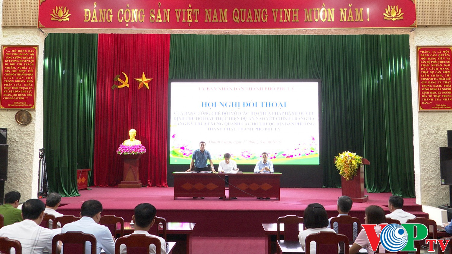 UBND thành phố tổ chức đối thoại với các hộ dân không chấp hành quyết định thu hồi đất  Tại phường Thanh Châu, TP. Phủ Lý