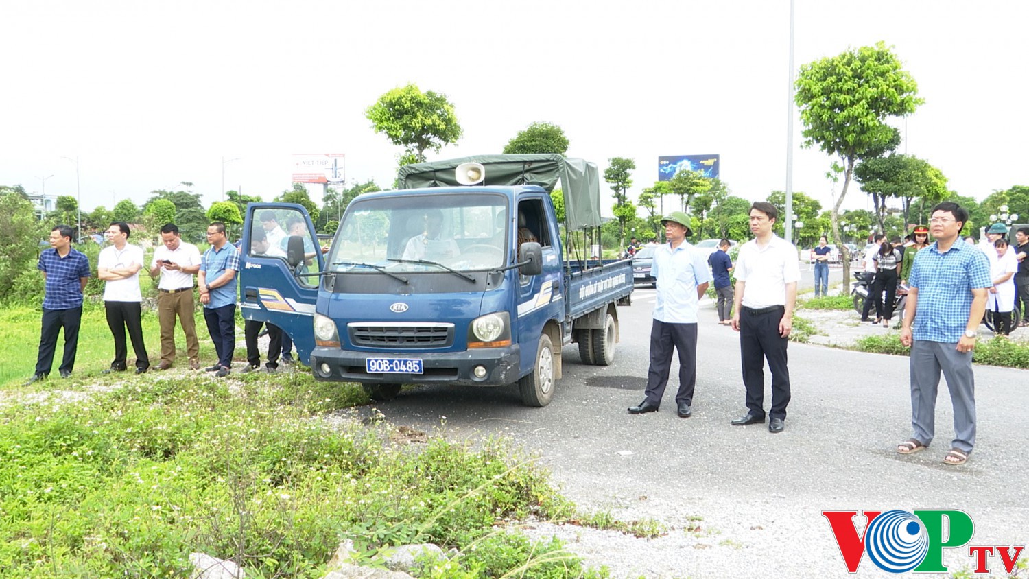Ban cưỡng chế Thành phố tổ chức cưỡng chế thu hồi đất thực hiện dự án tại phường Tân Liêm