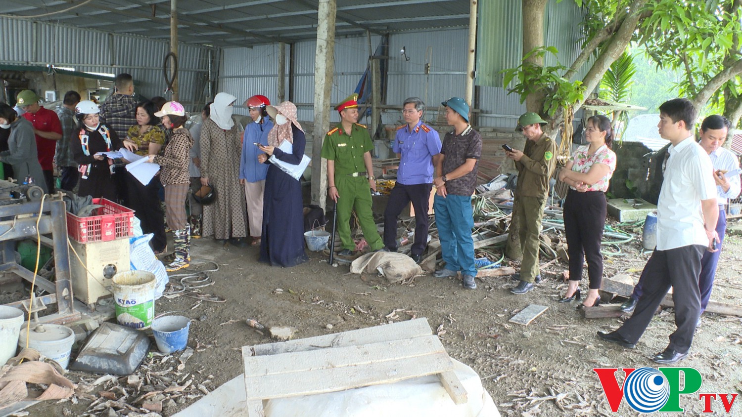 tin 00 22 43 34 Still346
