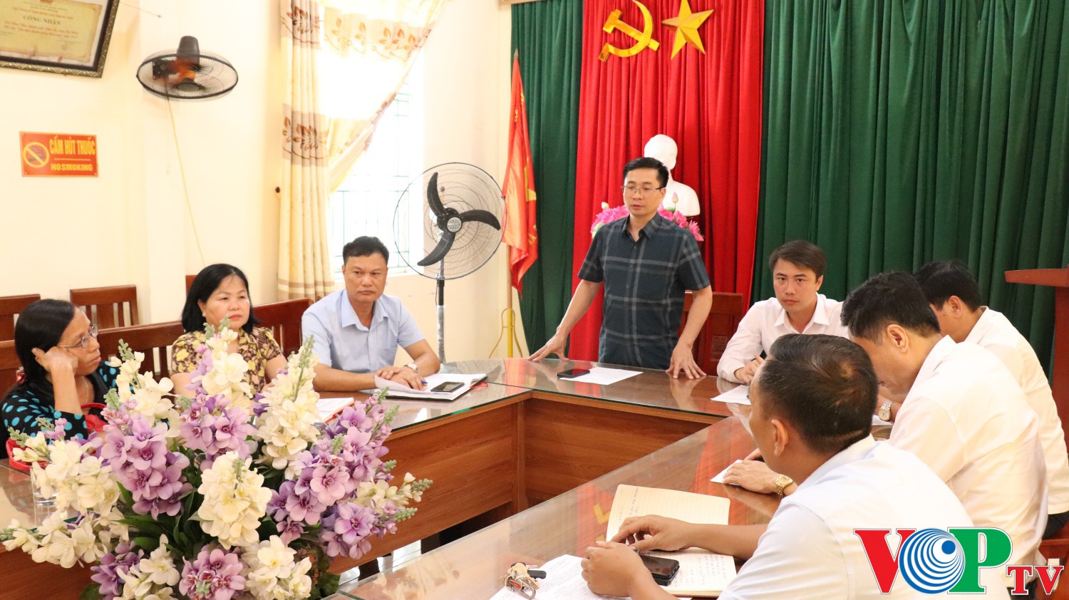 Ban cưỡng chế thu hồi đất thành phố Phủ Lý tổ chức hội nghị đối thoại với hộ dân không chấp hành quyết định thu hồi đất để thực hiện dự án
