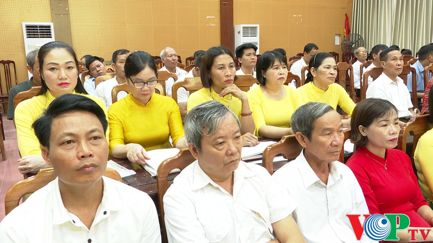 tin 00 00 44 31 Still484