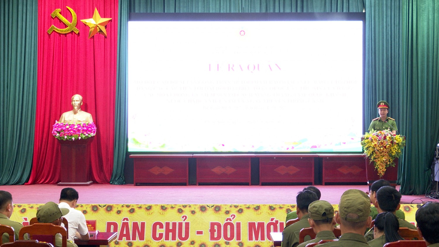 Công an phường Châu Sơn, tỉnh Ninh Bình ra quân mở đợt cao điểm tấn công trấn áp tội phạm